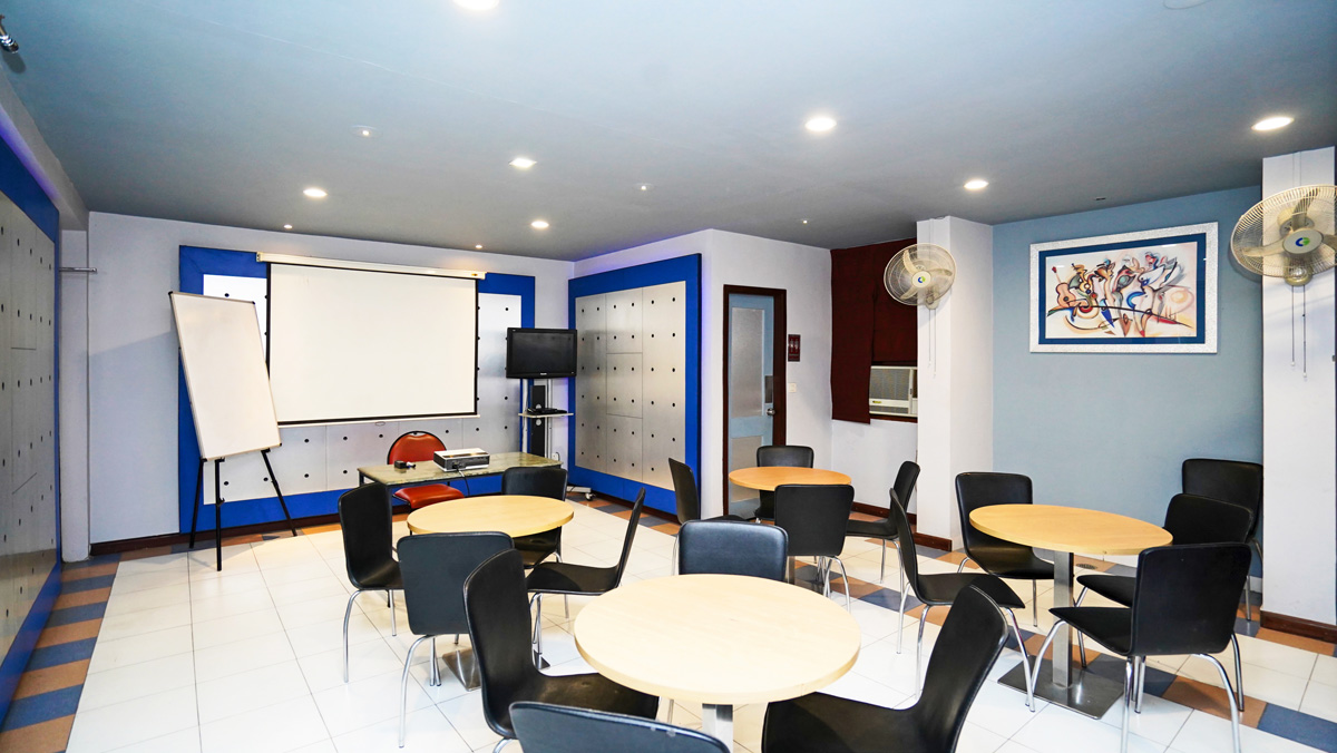 Conference Hall at Hotel Pooja Palace, Karol Bagh, New Delhi